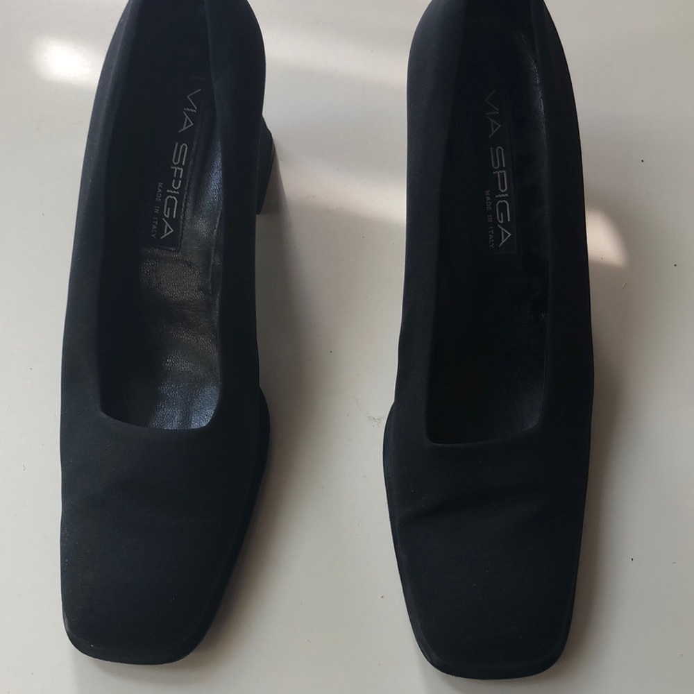 Black Via Spiga fabric block heel pump